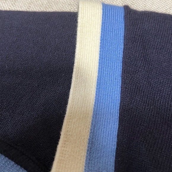 Talbots elegant sweater - Picture 6 of 12